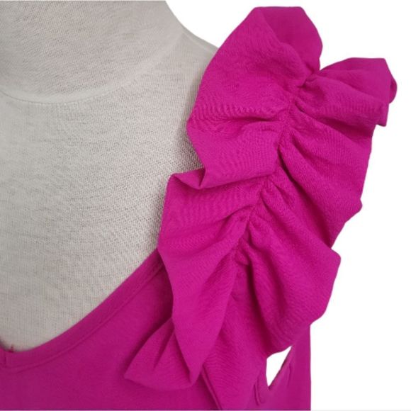 ENTRO Fuschia Pink V-neck Tank with Ruffle Shoulders Size Large - Picture 3 of 8